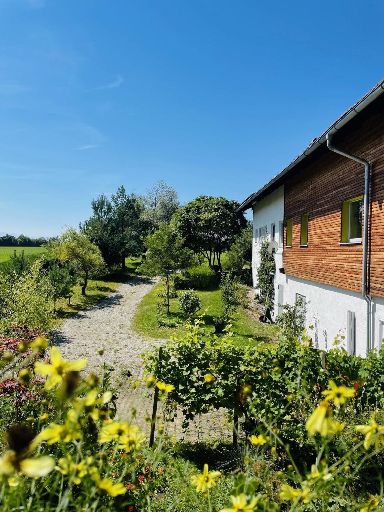 Natur-Retreat Am Leitgeringer See Tittmoning Esterno foto